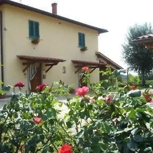  Casa vacanze Charmantes Ferienhaus In Piani Della Rugginosa Mit Grossem Garten